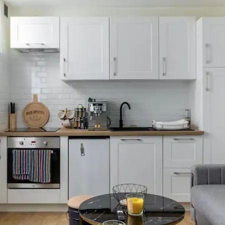 Republique/oberkampf : Cosy Studio